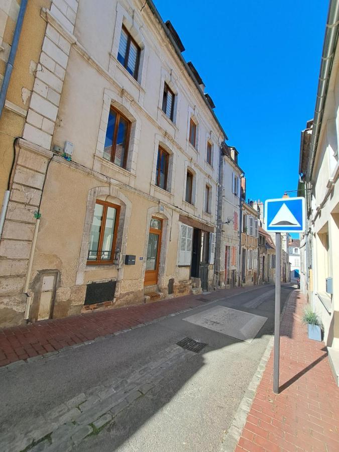 Appartement à la vieille ville d'auxerre Exterior foto
